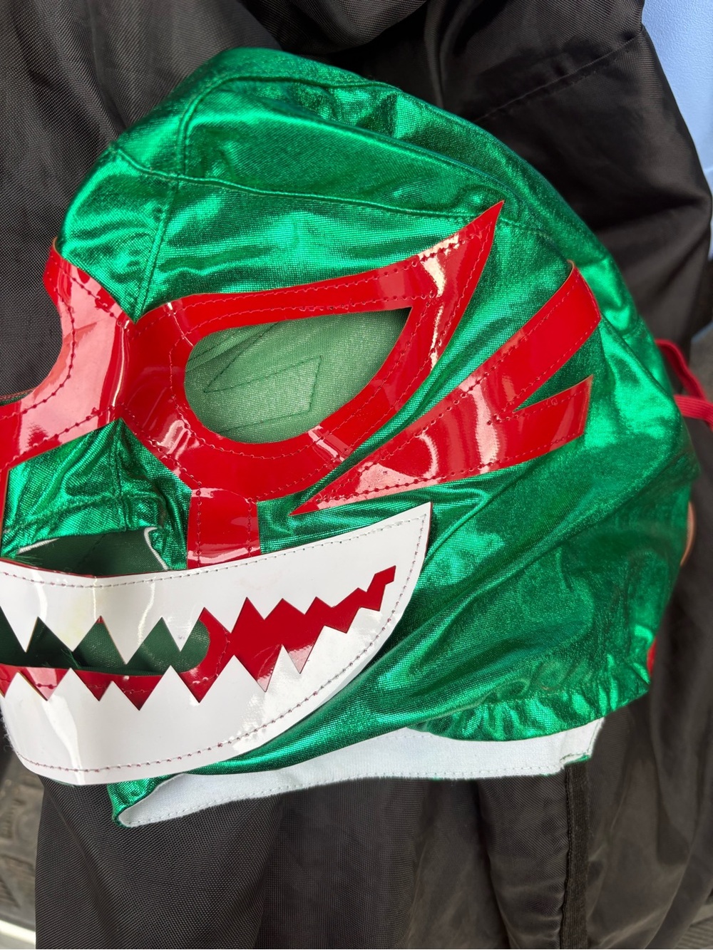 Libre Shark Wrestling mask